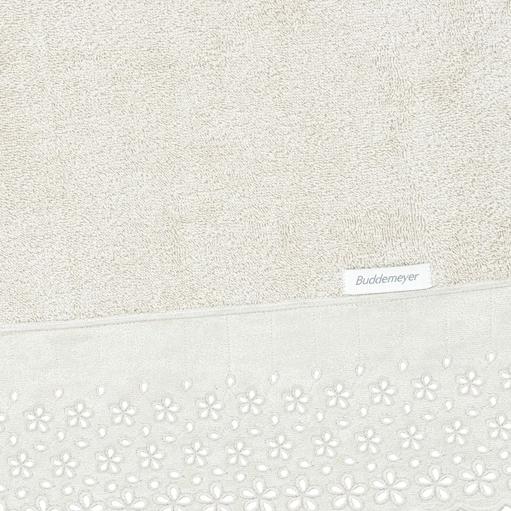Product main image - f6c2fdf1-8222-457e-841e-04171a549180